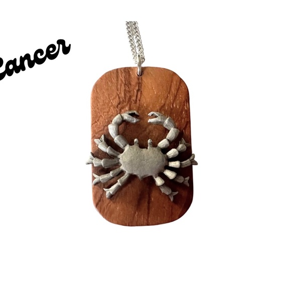 VTG 70s CANCER Crab Astrological Sign Wood & Pewter Dog Tag 18” Chain Necklace - Picture 1 of 6